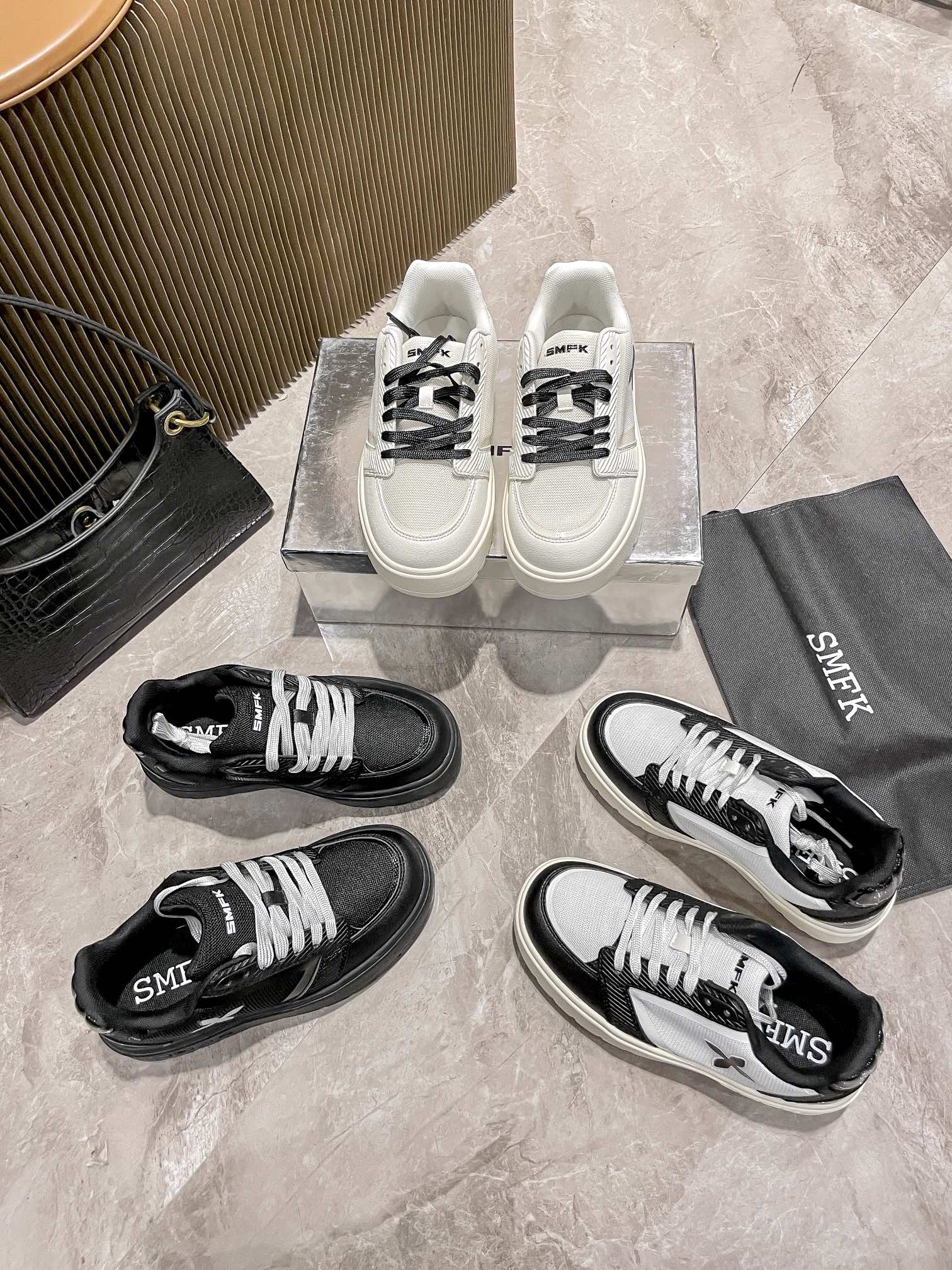 SMEK garden shoes 02